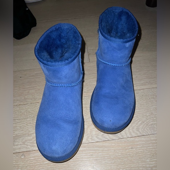 COPY - Royal Blue Short Uggs - Picture 4 of 5